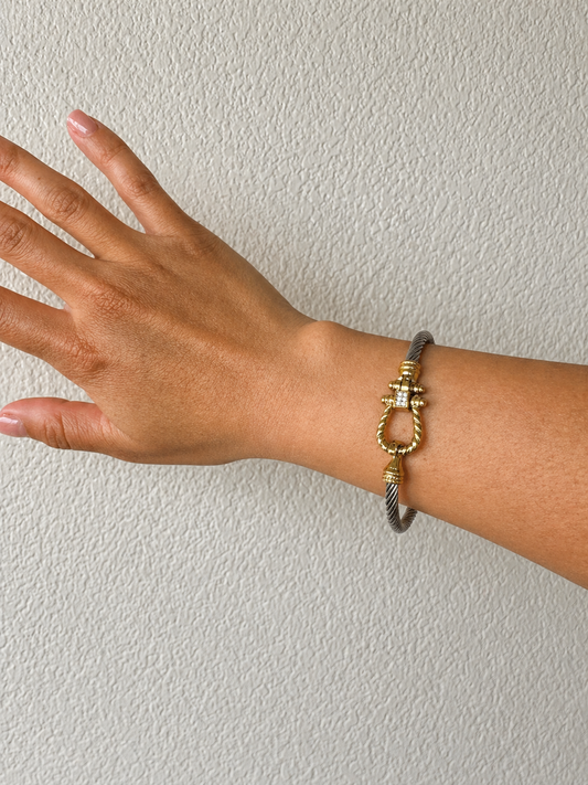 Roxy Horseshoe Bracelet